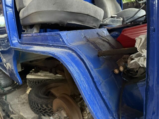 Синий УАЗ 2206, объемом двигателя 2.4 л и пробегом 60 тыс. км за 2200 $, фото 7 на Automoto.ua