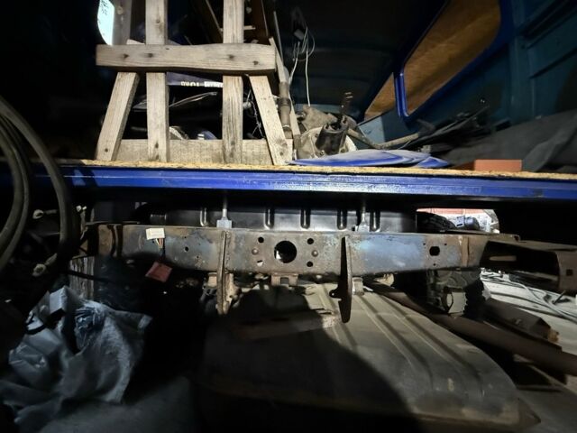 Синий УАЗ 2206, объемом двигателя 2.4 л и пробегом 60 тыс. км за 2200 $, фото 2 на Automoto.ua