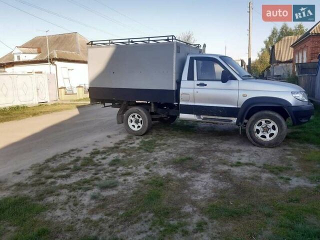 Сірий УАЗ 2360, об'ємом двигуна 2.69 л та пробігом 60 тис. км за 7200 $, фото 4 на Automoto.ua