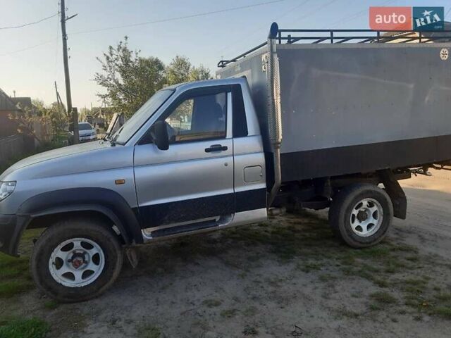 Сірий УАЗ 2360, об'ємом двигуна 2.69 л та пробігом 60 тис. км за 7200 $, фото 5 на Automoto.ua