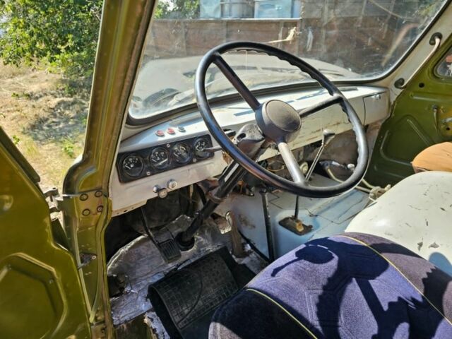 Зелений УАЗ 2360, об'ємом двигуна 2.4 л та пробігом 100 тис. км за 942 $, фото 8 на Automoto.ua