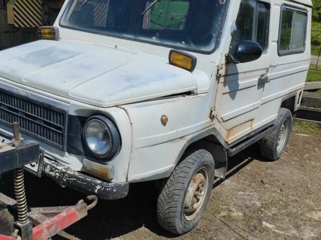 Белый УАЗ 2363 Пикап, объемом двигателя 0 л и пробегом 1000 тыс. км за 725 $, фото 7 на Automoto.ua