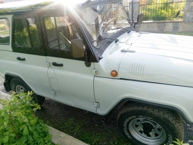 Белый УАЗ 3151, объемом двигателя 2.9 л и пробегом 65 тыс. км за 4833 $, фото 4 на Automoto.ua