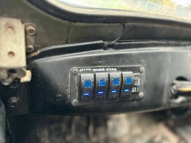 УАЗ 3151 1995 в Виннице на Automoto.ua Зеленый УАЗ 3151, объемом двигателя 2 л и пробегом 100 тыс. км за 1900 $, фото 13 на Automoto.ua