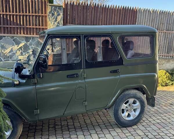 Зеленый УАЗ 3151, объемом двигателя 2.45 л и пробегом 42 тыс. км за 5200 $, фото 3 на Automoto.ua