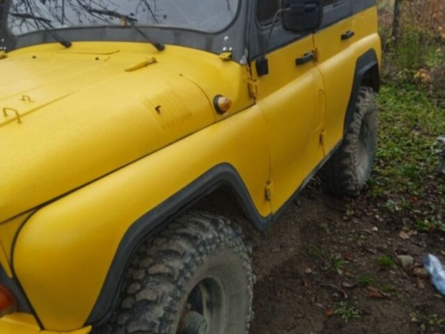 Помаранчевий УАЗ 3151, об'ємом двигуна 2.4 л та пробігом 100 тис. км за 4061 $, фото 3 на Automoto.ua