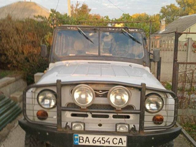 Белый УАЗ 31512, объемом двигателя 0 л и пробегом 500 тыс. км за 1600 $, фото 1 на Automoto.ua