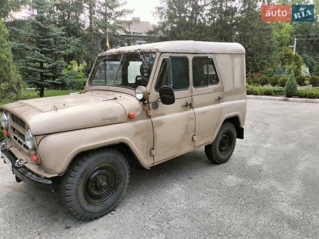 Бежевый УАЗ 31512, объемом двигателя 2.45 л и пробегом 130 тыс. км за 3800 $, фото 5 на Automoto.ua