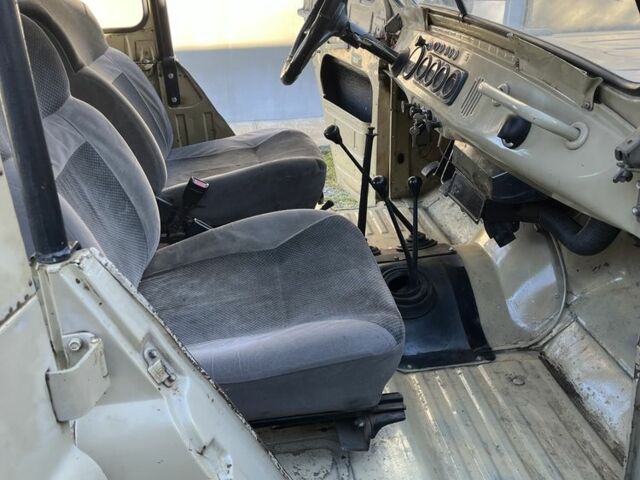 Бежевий УАЗ 31512, об'ємом двигуна 2.4 л та пробігом 45 тис. км за 1800 $, фото 2 на Automoto.ua