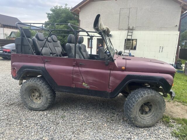 Красный УАЗ 31512, объемом двигателя 2.45 л и пробегом 20 тыс. км за 3300 $, фото 6 на Automoto.ua