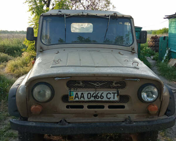 УАЗ 31512, об'ємом двигуна 2.4 л та пробігом 100 тис. км за 1688 $, фото 2 на Automoto.ua