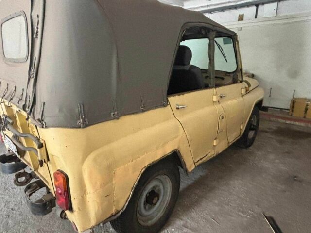 УАЗ 31512 1995 в Кривом Роге на Automoto.ua Желтый УАЗ 31512, объемом двигателя 2.4 л и пробегом 601 тыс. км за 1511 $, фото 3 на Automoto.ua