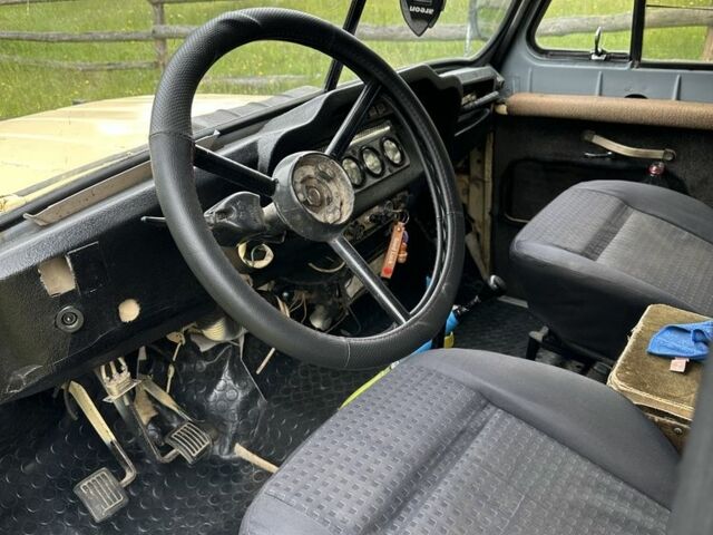 Желтый УАЗ 31512, объемом двигателя 2.4 л и пробегом 3 тыс. км за 2350 $, фото 4 на Automoto.ua