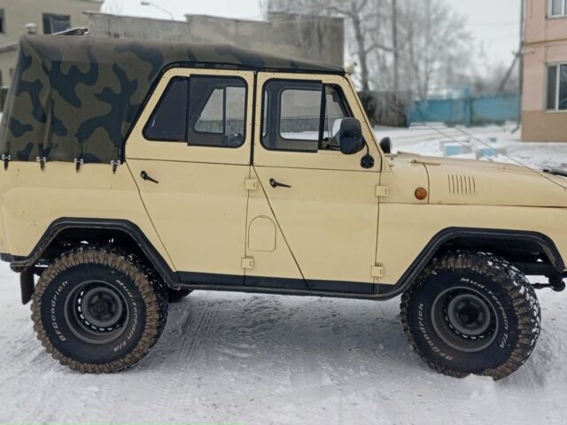 Желтый УАЗ 31512, объемом двигателя 0 л и пробегом 10 тыс. км за 2800 $, фото 6 на Automoto.ua