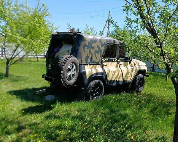 Жовтий УАЗ 31512, об'ємом двигуна 2.45 л та пробігом 40 тис. км за 2700 $, фото 2 на Automoto.ua