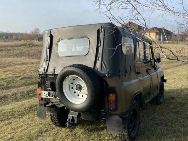 Зеленый УАЗ 31512, объемом двигателя 2.5 л и пробегом 100 тыс. км за 2100 $, фото 3 на Automoto.ua