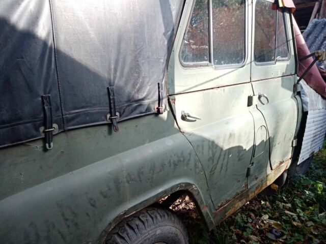 Зеленый УАЗ 31512, объемом двигателя 2.4 л и пробегом 100 тыс. км за 1000 $, фото 2 на Automoto.ua