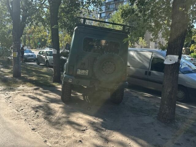 Зеленый УАЗ 31512, объемом двигателя 2.4 л и пробегом 3 тыс. км за 13500 $, фото 8 на Automoto.ua