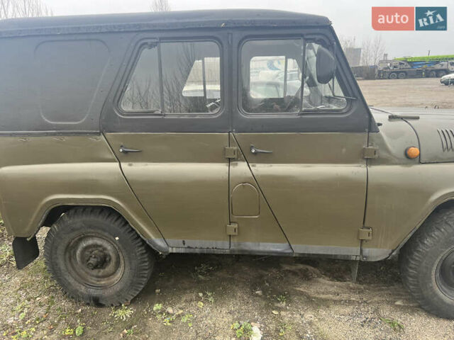 Зеленый УАЗ 31512, объемом двигателя 2.4 л и пробегом 150 тыс. км за 2200 $, фото 2 на Automoto.ua