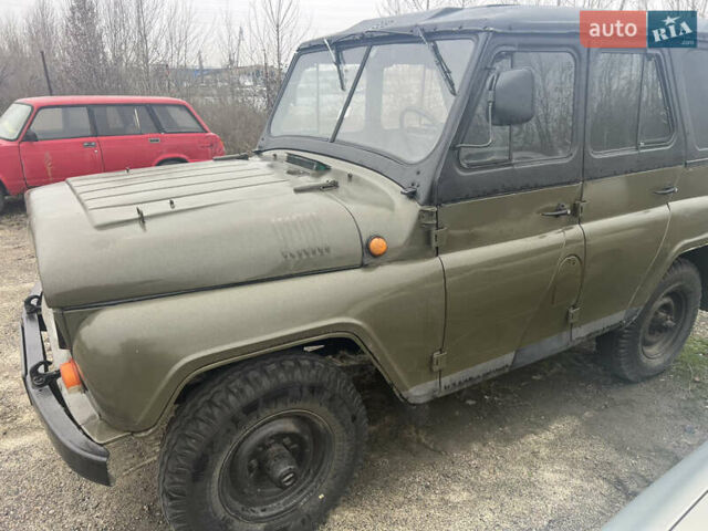 Зеленый УАЗ 31512, объемом двигателя 2.4 л и пробегом 150 тыс. км за 2200 $, фото 3 на Automoto.ua