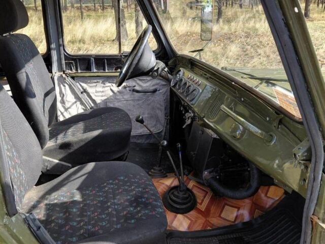 Зеленый УАЗ 31512, объемом двигателя 2.4 л и пробегом 20 тыс. км за 2500 $, фото 6 на Automoto.ua