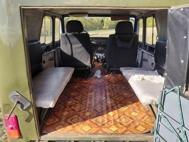 Зеленый УАЗ 31512, объемом двигателя 2.4 л и пробегом 20 тыс. км за 2500 $, фото 5 на Automoto.ua