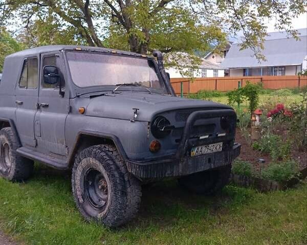 Зеленый УАЗ 31512, объемом двигателя 2.8 л и пробегом 150 тыс. км за 3999 $, фото 3 на Automoto.ua