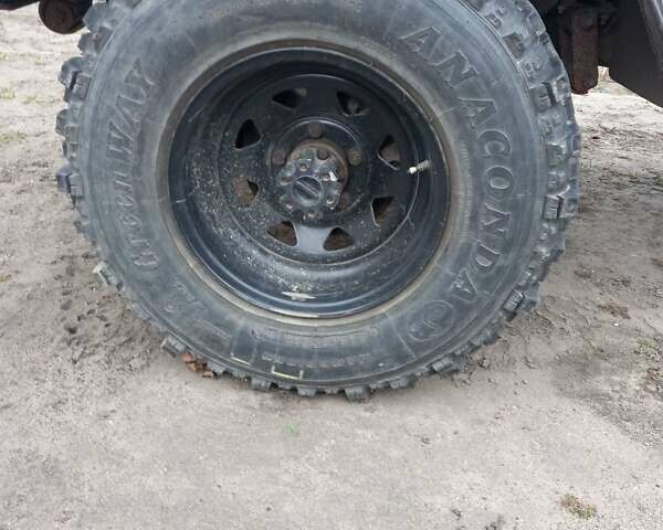 Серый УАЗ 31514, объемом двигателя 2.4 л и пробегом 250 тыс. км за 3500 $, фото 2 на Automoto.ua