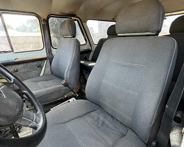 Серый УАЗ 31514, объемом двигателя 2.4 л и пробегом 60 тыс. км за 3000 $, фото 11 на Automoto.ua