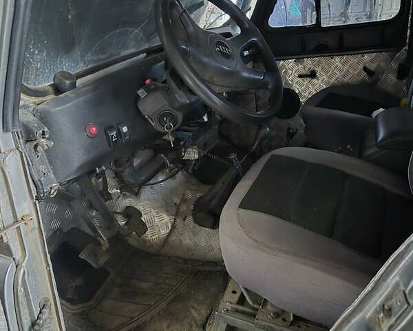 Серый УАЗ 31514, объемом двигателя 2.45 л и пробегом 50 тыс. км за 4500 $, фото 5 на Automoto.ua