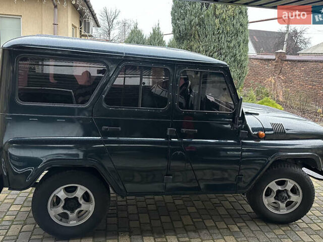 Черный УАЗ 31519, объемом двигателя 2.69 л и пробегом 100 тыс. км за 8200 $, фото 2 на Automoto.ua