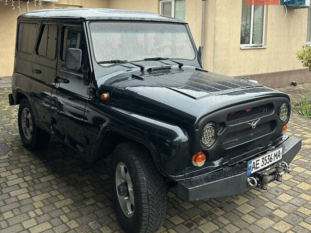 Черный УАЗ 31519, объемом двигателя 2.69 л и пробегом 100 тыс. км за 8200 $, фото 1 на Automoto.ua