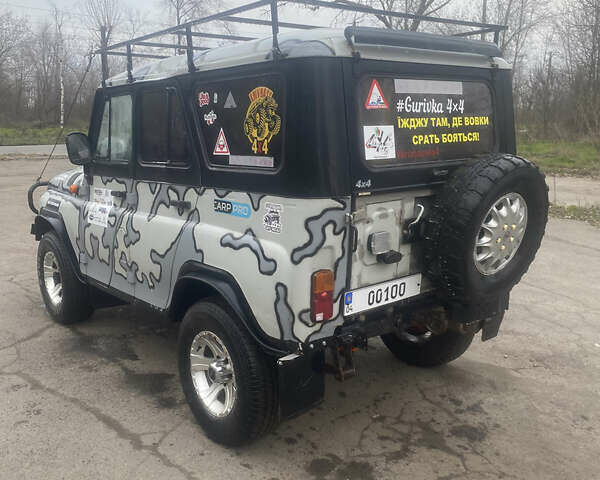 Серый УАЗ 31519, объемом двигателя 2.9 л и пробегом 73 тыс. км за 5600 $, фото 4 на Automoto.ua