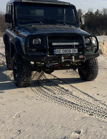 Серый УАЗ 315195, объемом двигателя 2.7 л и пробегом 88 тыс. км за 9800 $, фото 3 на Automoto.ua