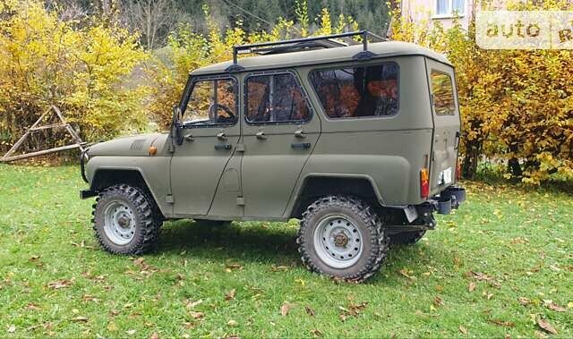 Зеленый УАЗ 315195, объемом двигателя 2.9 л и пробегом 82 тыс. км за 6950 $, фото 2 на Automoto.ua