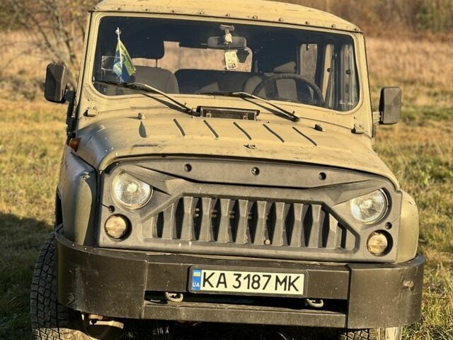 Зеленый УАЗ 315195, объемом двигателя 2.7 л и пробегом 302 тыс. км за 3200 $, фото 1 на Automoto.ua