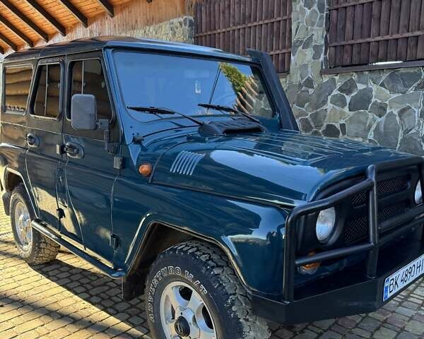 Зеленый УАЗ 315195, объемом двигателя 2.24 л и пробегом 137 тыс. км за 8500 $, фото 1 на Automoto.ua