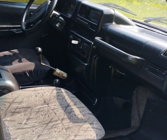 Синий УАЗ 3160, объемом двигателя 2.7 л и пробегом 90 тыс. км за 2000 $, фото 3 на Automoto.ua