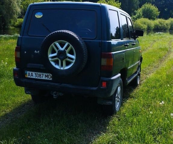 Синий УАЗ 3160, объемом двигателя 2.7 л и пробегом 90 тыс. км за 2000 $, фото 4 на Automoto.ua