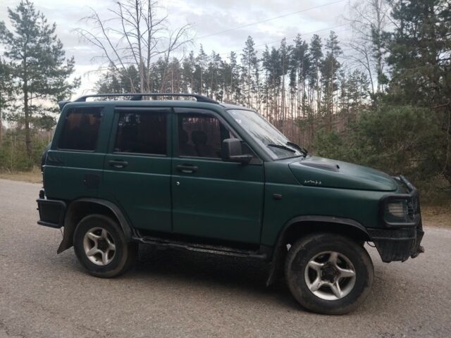 Зеленый УАЗ 3160, объемом двигателя 2.7 л и пробегом 120 тыс. км за 2500 $, фото 1 на Automoto.ua