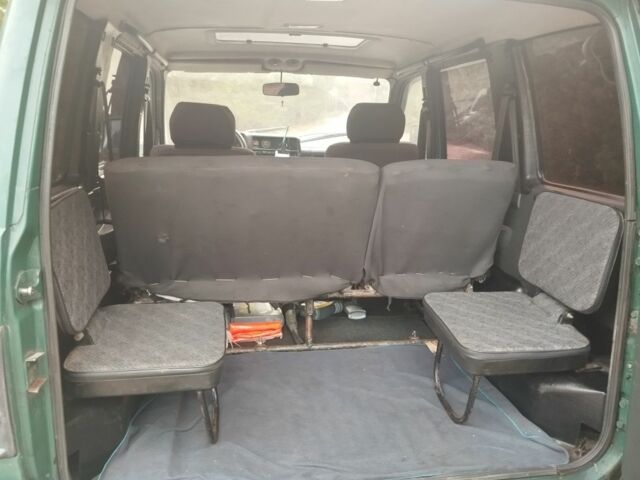 Зеленый УАЗ 3160, объемом двигателя 2.7 л и пробегом 120 тыс. км за 2500 $, фото 7 на Automoto.ua