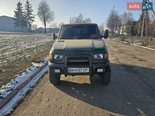 Зеленый УАЗ 3160/3162, объемом двигателя 2.87 л и пробегом 177 тыс. км за 5800 $, фото 2 на Automoto.ua