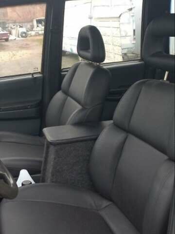 Чорний УАЗ 3160 Симбир, об'ємом двигуна 2.9 л та пробігом 93 тис. км за 3500 $, фото 11 на Automoto.ua