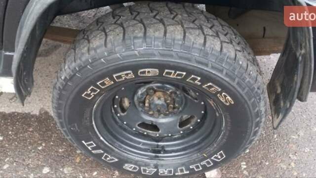 Чорний УАЗ 3160 Симбир, об'ємом двигуна 2.9 л та пробігом 93 тис. км за 3500 $, фото 15 на Automoto.ua