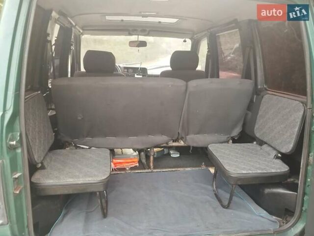 Зеленый УАЗ 3160 Симбир, объемом двигателя 2.7 л и пробегом 120 тыс. км за 2500 $, фото 8 на Automoto.ua