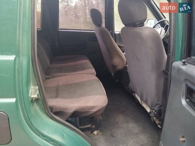Зеленый УАЗ 3160 Симбир, объемом двигателя 2.7 л и пробегом 120 тыс. км за 2500 $, фото 4 на Automoto.ua