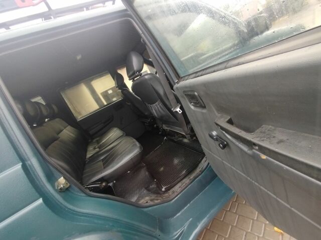 УАЗ 3162 Сімбир 2004 у Первомайськ на Automoto.ua Синій УАЗ 3162 Сімбир, об'ємом двигуна 2.7 л та пробігом 220 тис. км за 5000 $, фото 16 на Automoto.ua