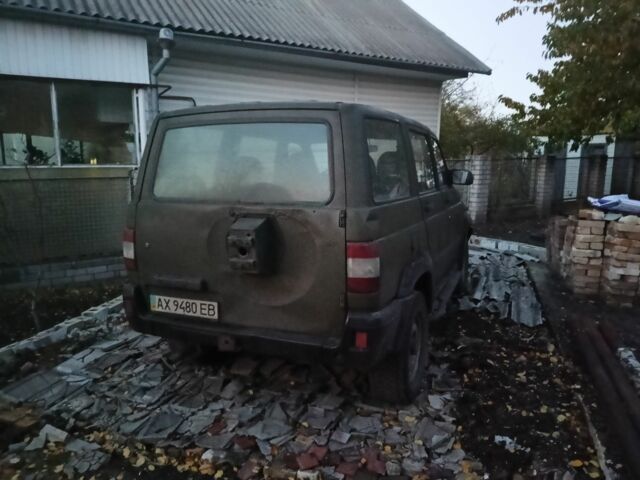 Зелений УАЗ 3162 Сімбир, об'ємом двигуна 2.7 л та пробігом 500 тис. км за 1500 $, фото 1 на Automoto.ua