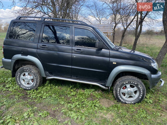 Черный УАЗ 3163, объемом двигателя 2.7 л и пробегом 192 тыс. км за 4000 $, фото 1 на Automoto.ua