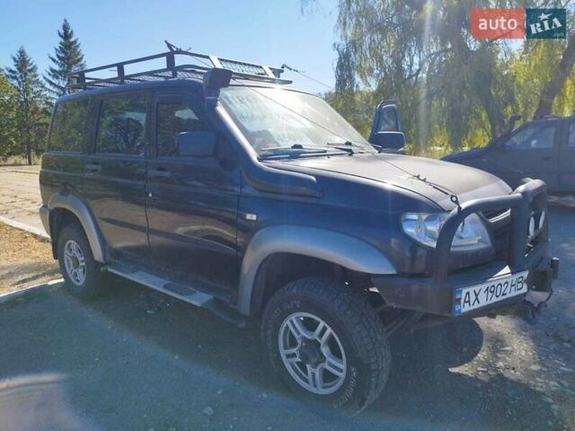 Чорний УАЗ 3163, об'ємом двигуна 2.69 л та пробігом 210 тис. км за 4100 $, фото 1 на Automoto.ua